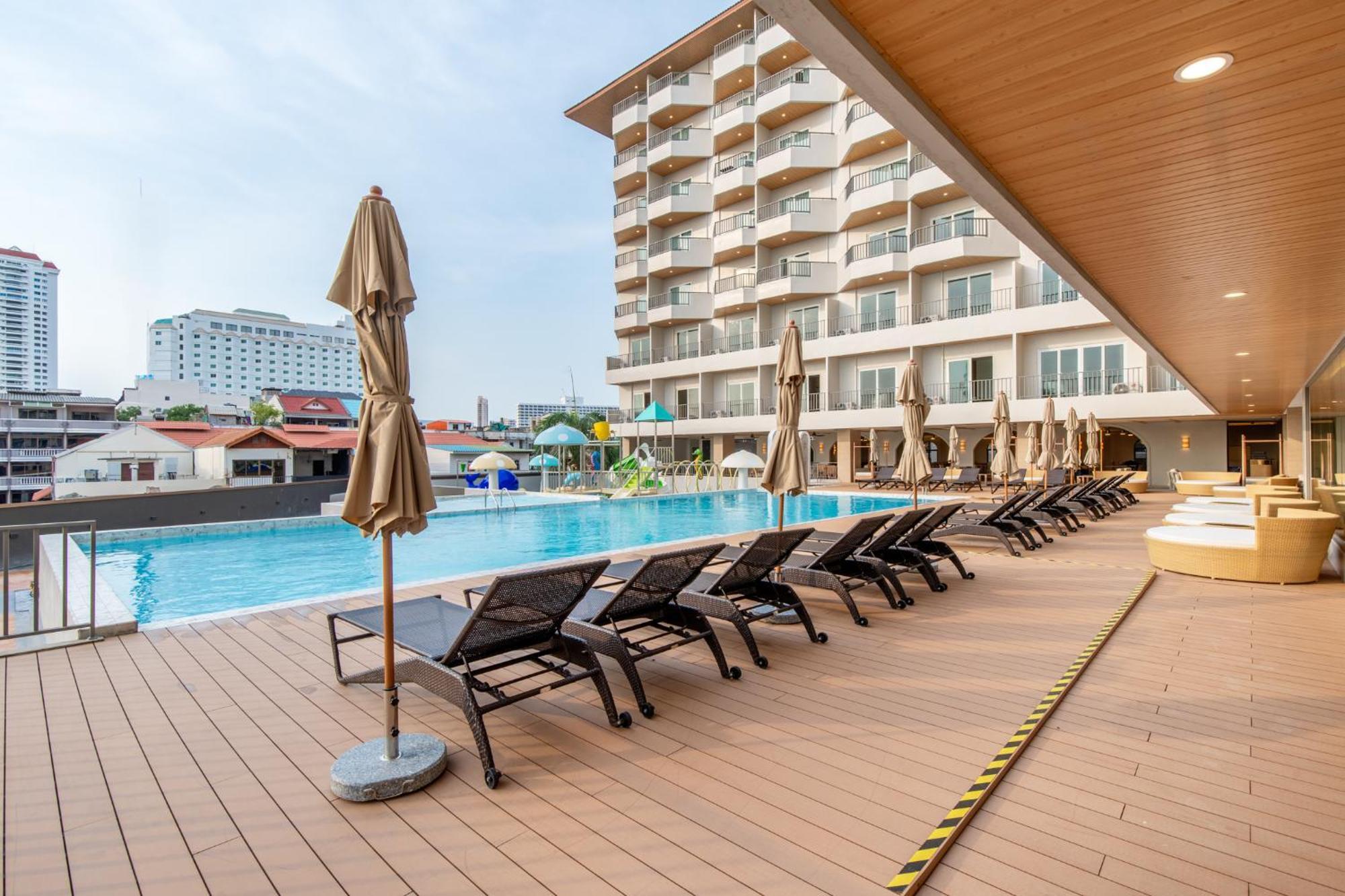 Jomtien Thani Hotel Ngoại thất bức ảnh