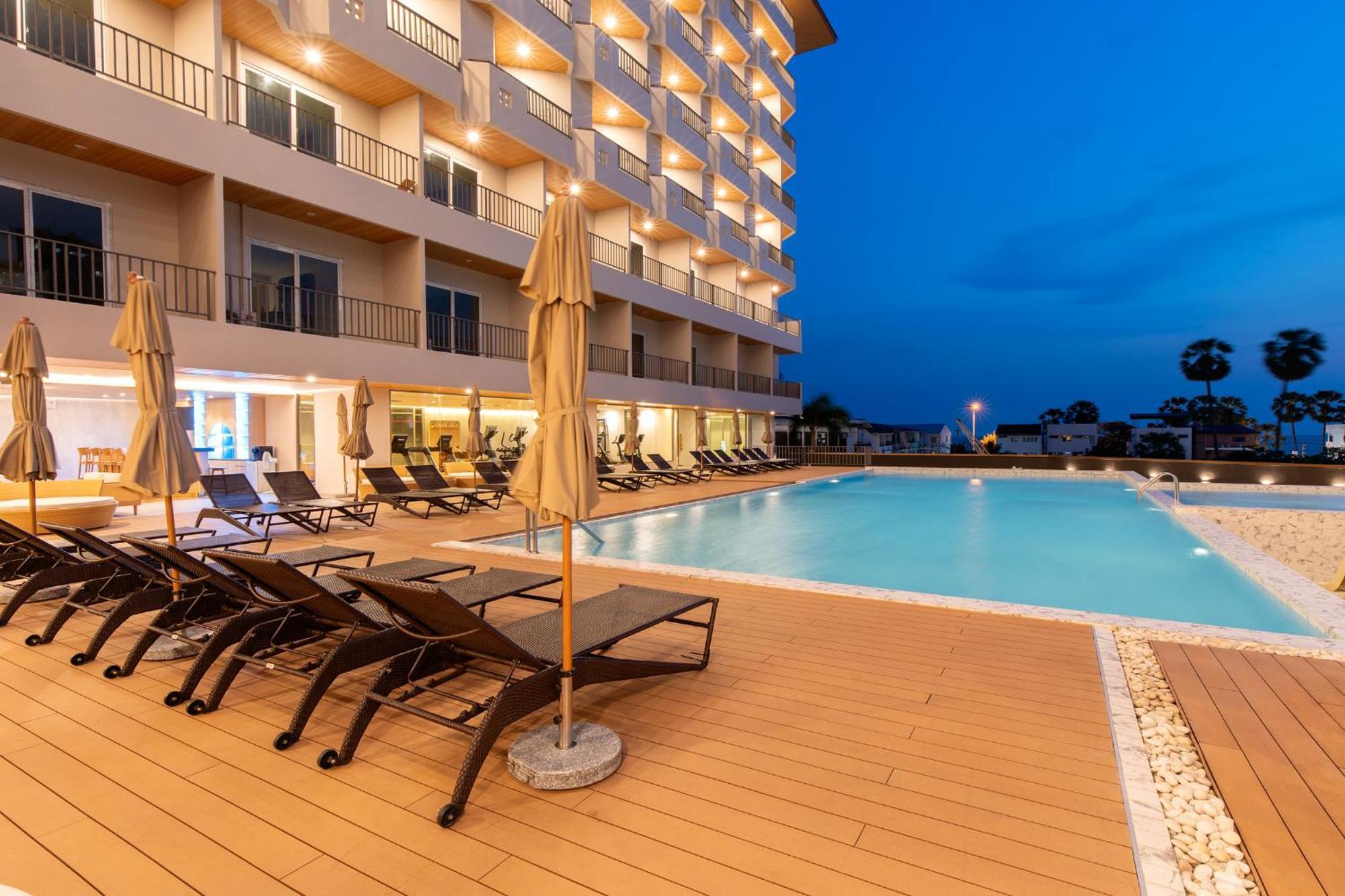 Jomtien Thani Hotel Ngoại thất bức ảnh