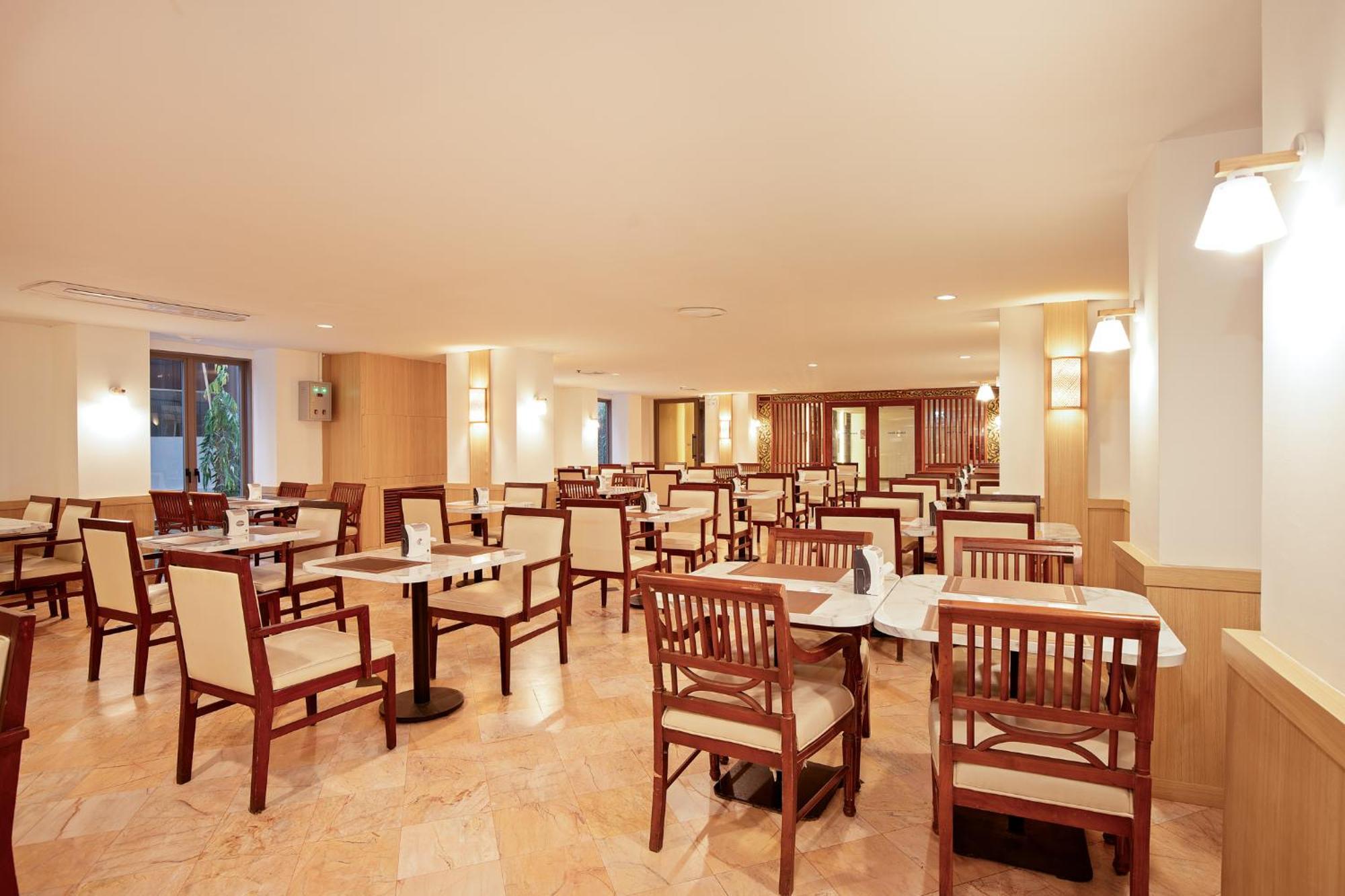 Jomtien Thani Hotel Ngoại thất bức ảnh