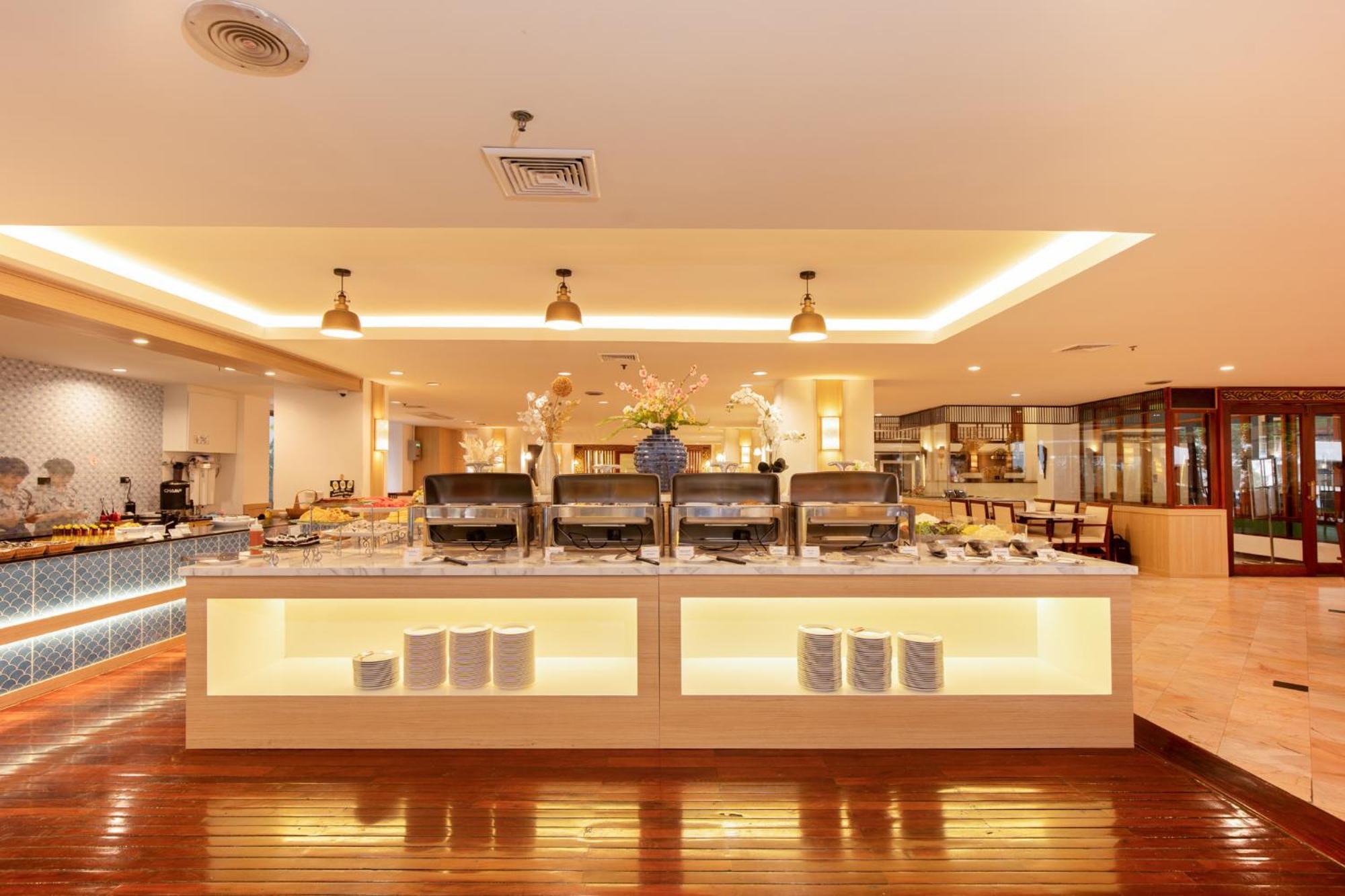 Jomtien Thani Hotel Ngoại thất bức ảnh